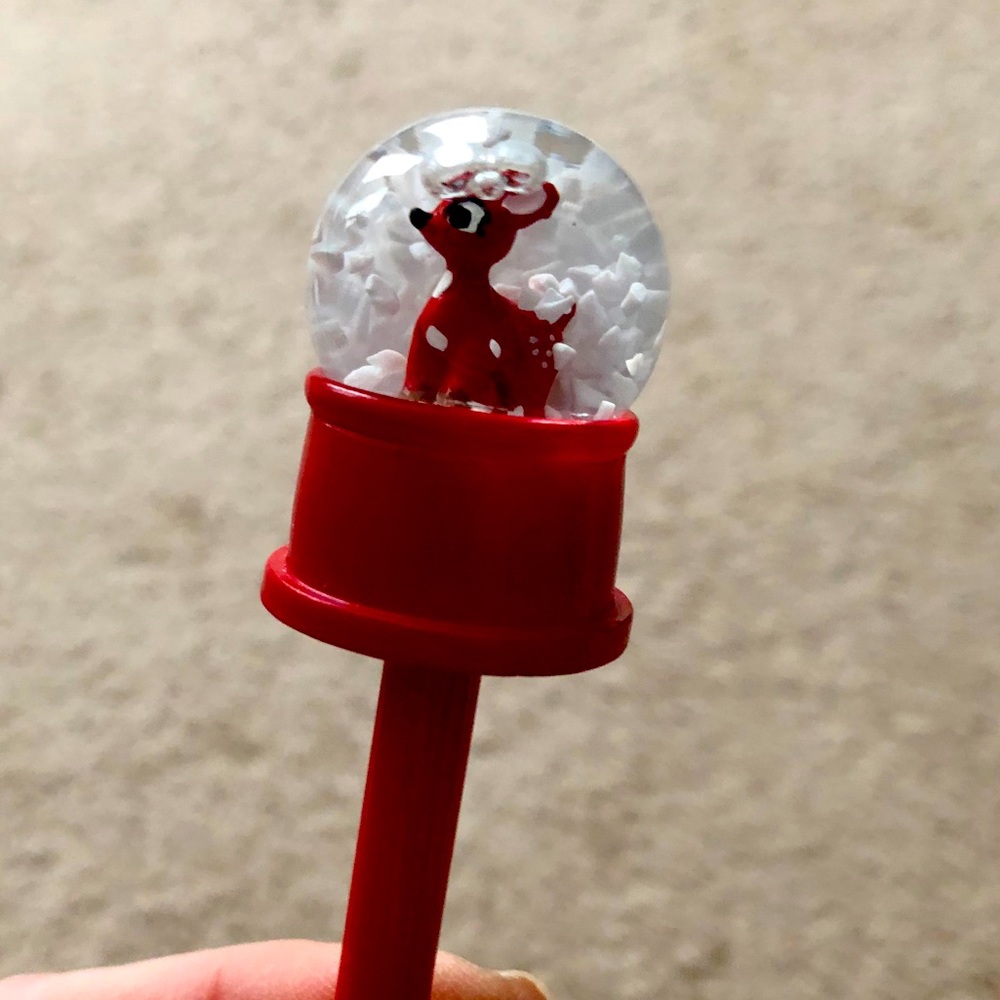 🦋FREE with 2+ bundle- Rudolph snow globe pen